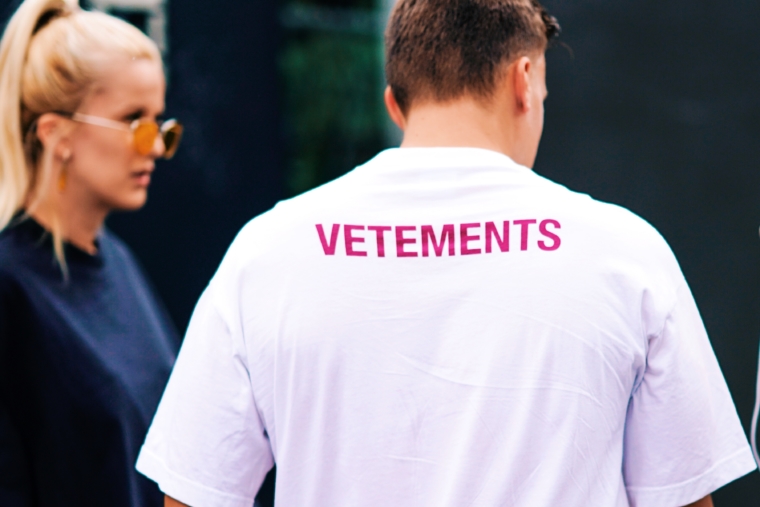 vetements shirt streetstyle after vetements show in paris