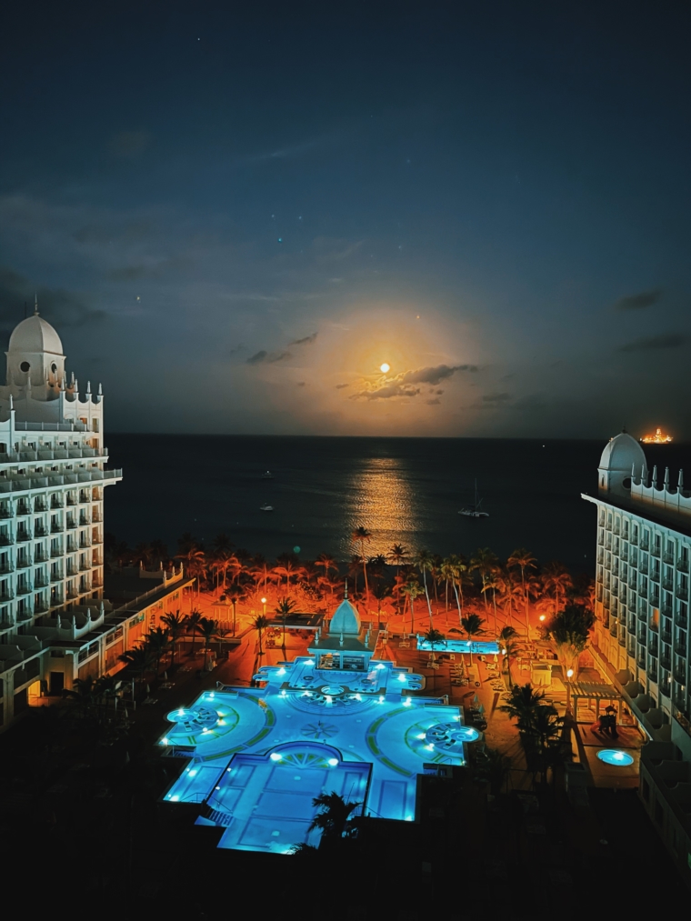 Aruba - One Happy Island