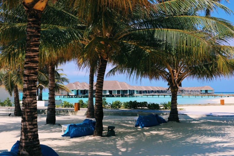 beach Velassaru Maldives