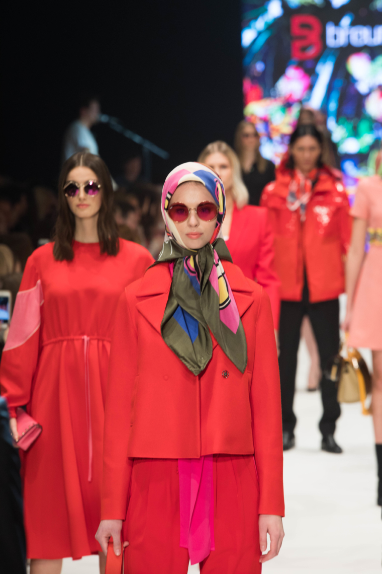 trend farbe rot 2018 breuninger show plattform fashion düsseldorf