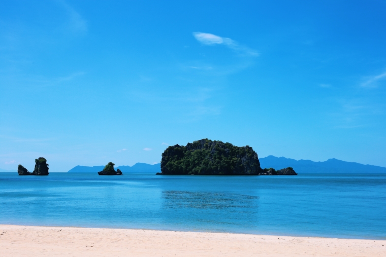 malaysia langkawi beach