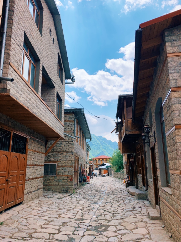azerbaijan lahij village travel guide tipps