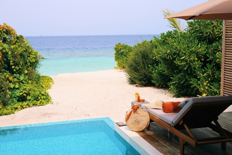 dhigali malediven privat pool und strand 