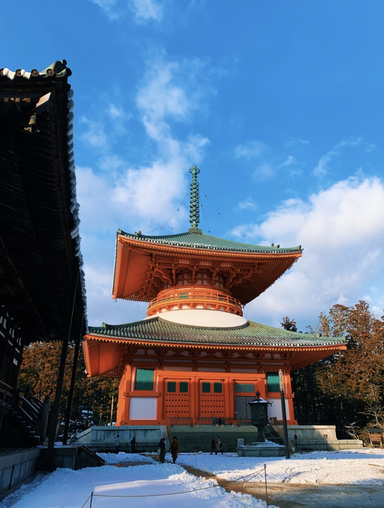 koyasan japan orange temple