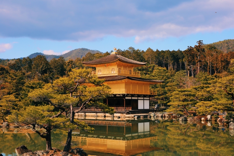 kyoto golden temple Kinkaku-ji