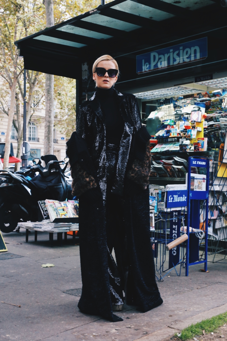valentin yudashkin paris fashion week streetstyle
