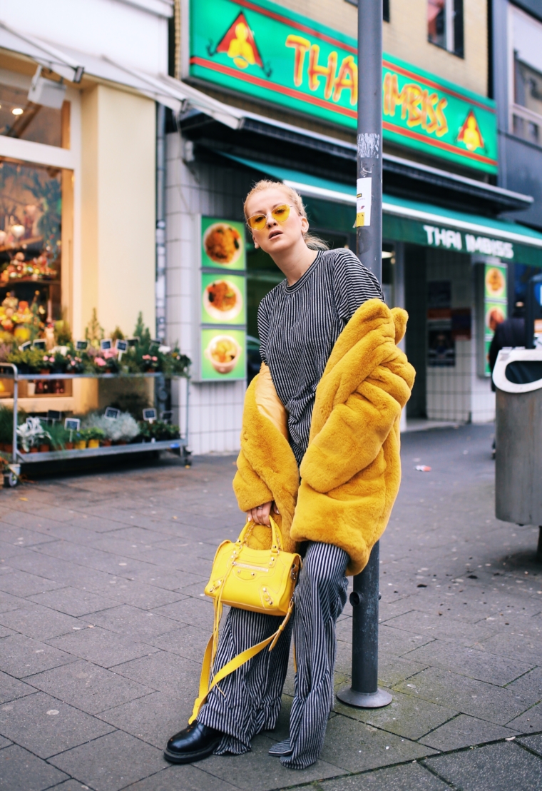 faux fake fur trend 2018 yellow color balenciaga