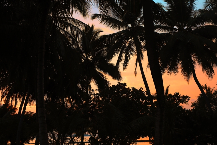kurumba maldives sunset