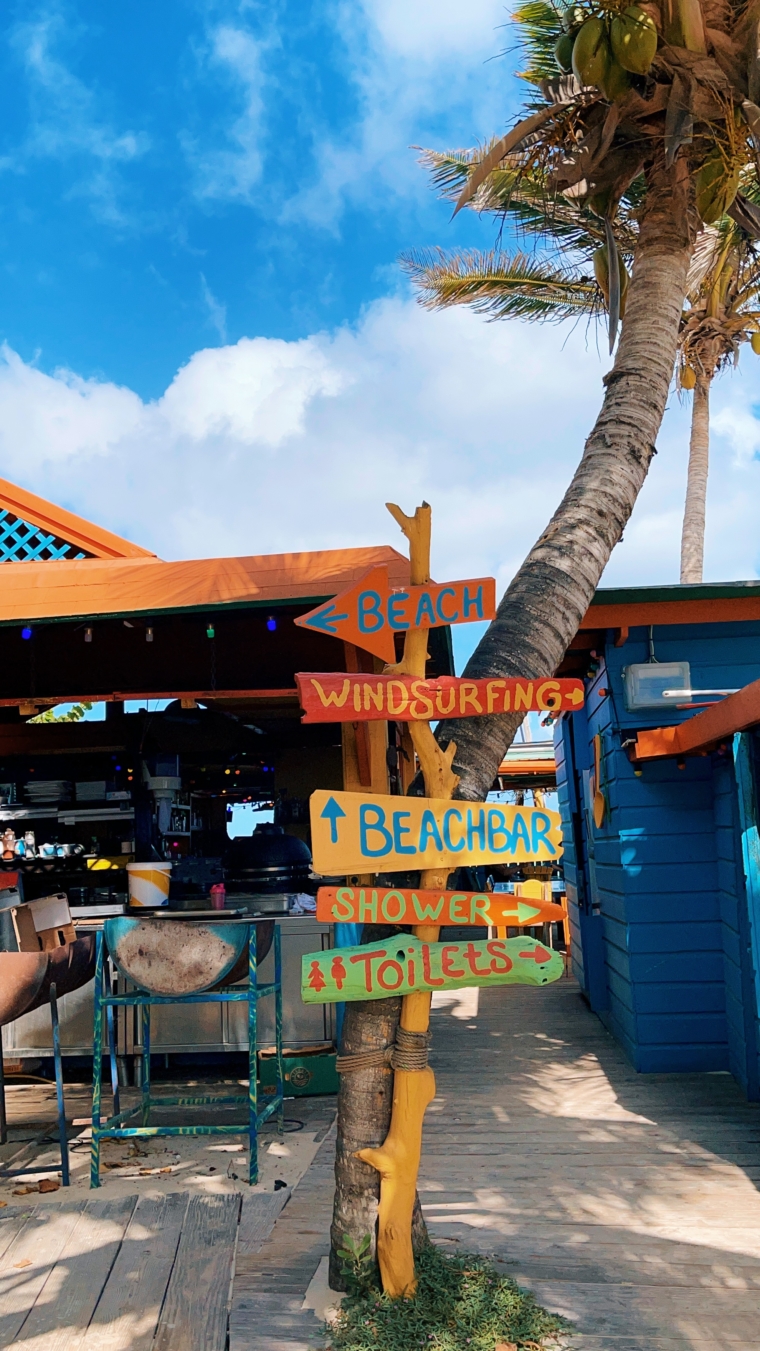 Bonaire surfing surf kite