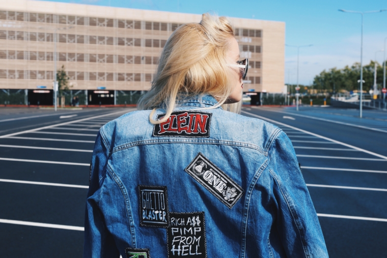 philipp plein jeans jacket patches trend