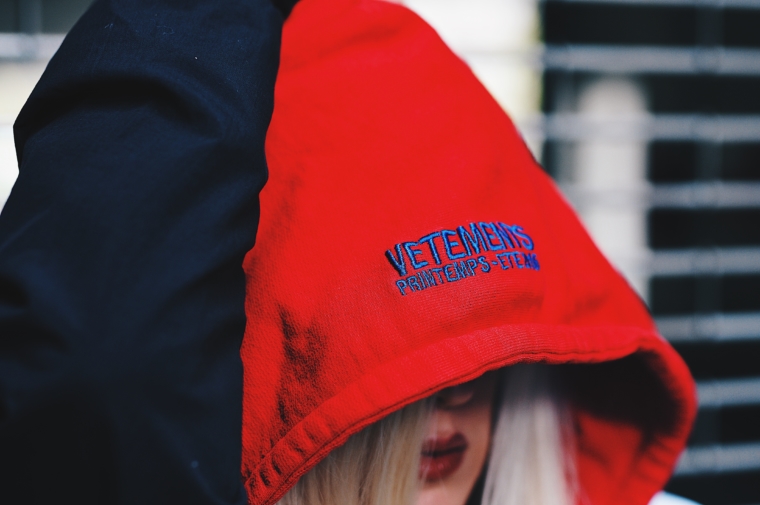 vetements red limited edition hoodie exclusive matches fashion details close up
