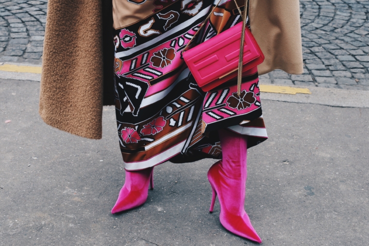 must have 2017 2018 balenciaga pink velvet high heel boots