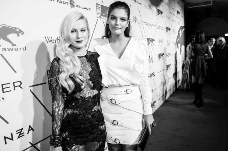 Palina, Vanessa, Red Carpet, schwarzweiß, schwarzes Kleid, weißes Outfit
