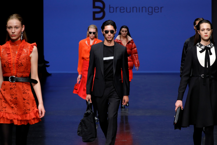 Breuninger Show - Platform Fashion July 2017