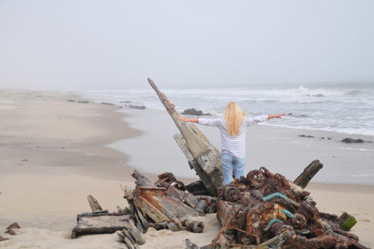 NAMIBIA SKELETON COAST SHIP WRECK