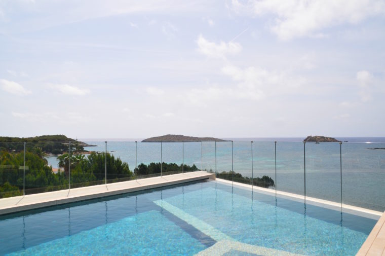 me ibiza roof top pool