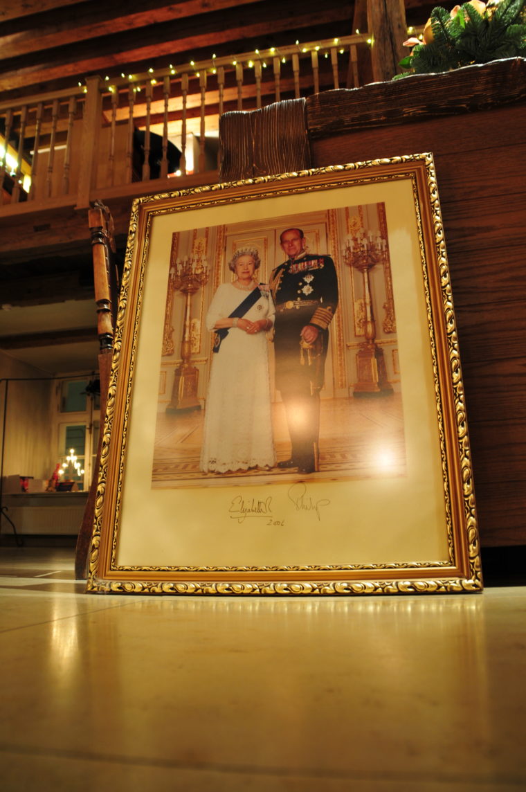 the queen england hotel estonia luxury royal