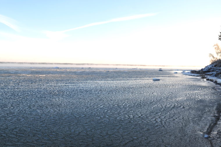 frosen see beach estonia fisher village