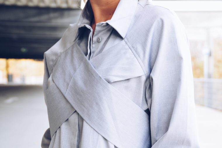 asos white details grau kleid