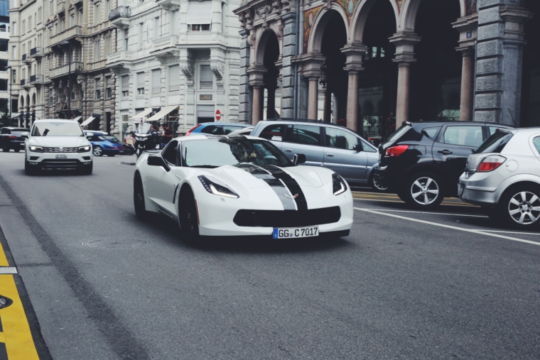 zurich bahnhofstrassse car spoting corvette stingray