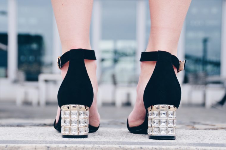 schuhe mit kristallen glitzer absatz oasis