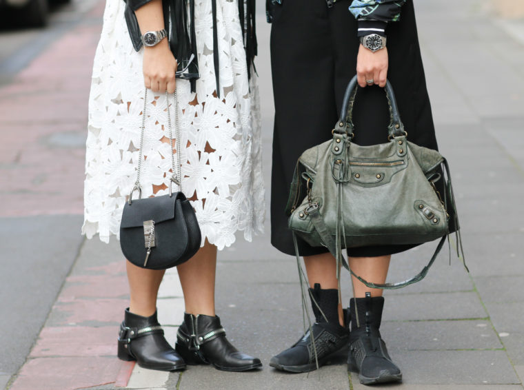 balenciaga chloe drew mini schwarz silber hardwear details fashion streetstyle week cool