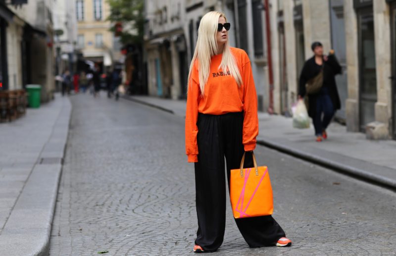 pablo sweatshirt, palazzo pants, shopper, sunglasses, streets of paris