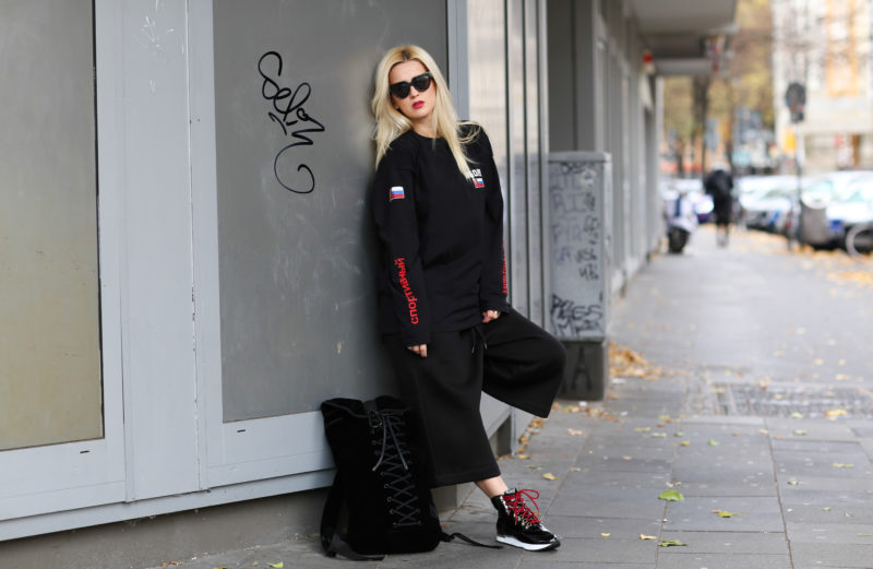 urban streetstyle, russian print sweatshirt, black & red