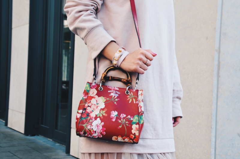 gucci bamboo crossover bag in red rose pink 2017