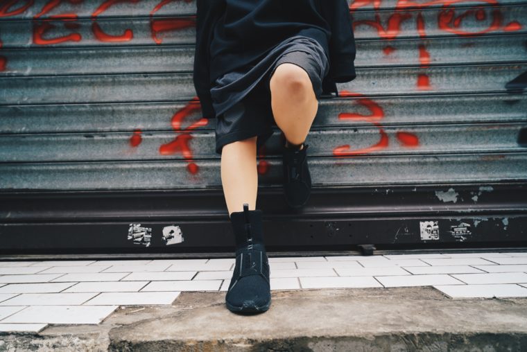 the trainer, puma, black sneakers, fenty, rihanna, limited edition