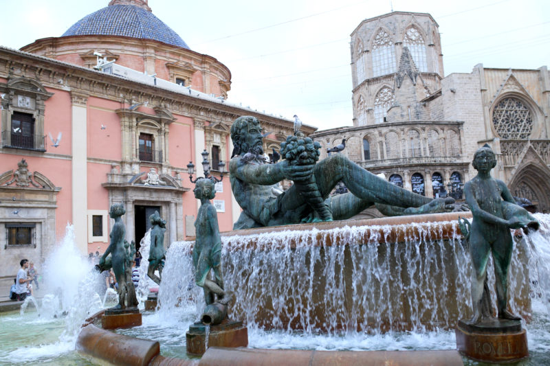 valencia, zentrum, brunnen, historische gebäude