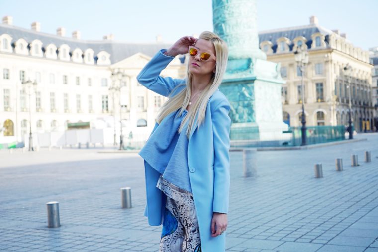 vox doku fashion blogger palina köln pinko baby blue coat