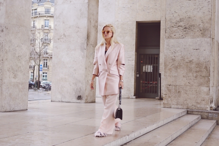 palina kozyrava paris fashion week streetstyle valentin yudashkin