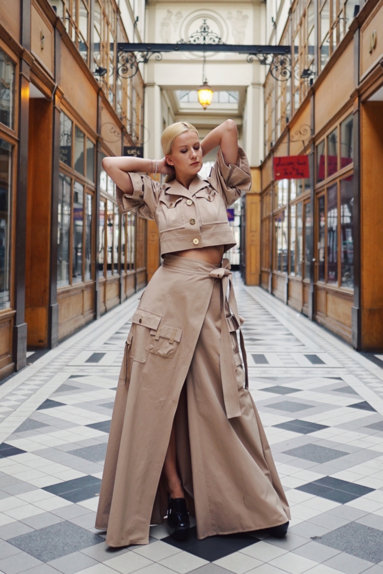 Talbot Runhof two piece beige look palina kozyrava