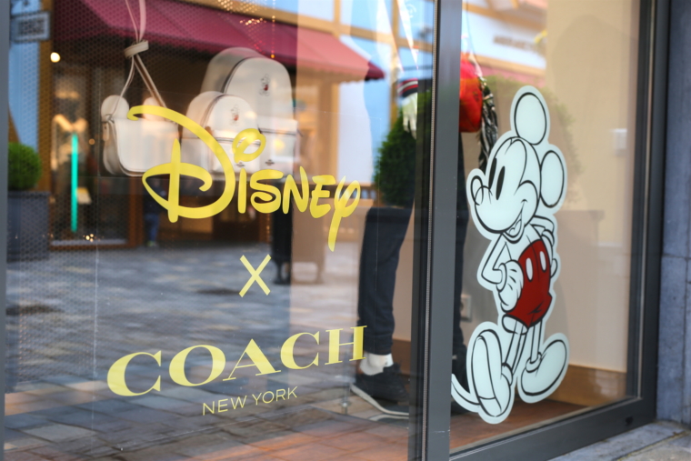 mcarthur glen designer outlet roermond coach disney