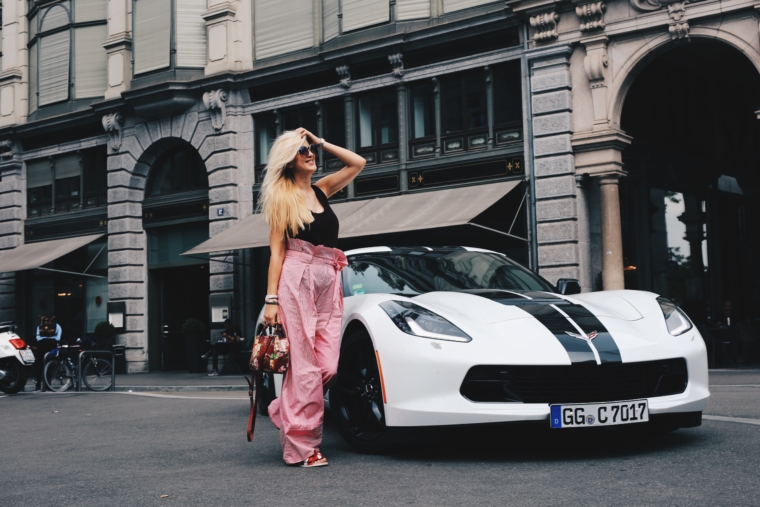 zurich bahnhofstrasse car spotting corvette stingray