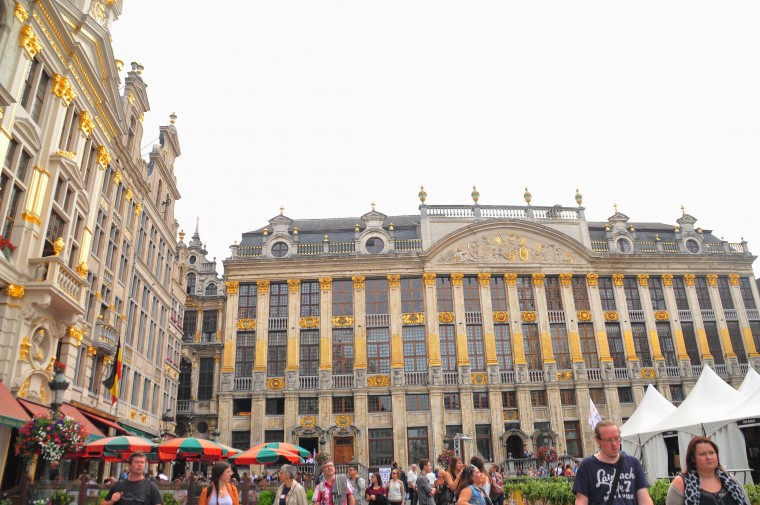 BRUXELLES CALLING