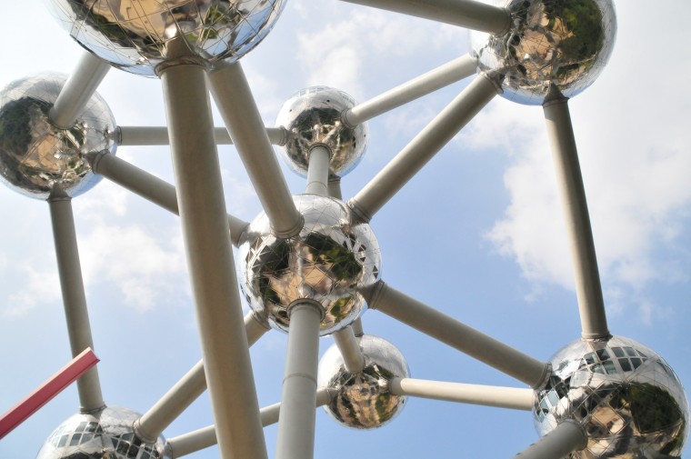 BRUXELLES CALLING