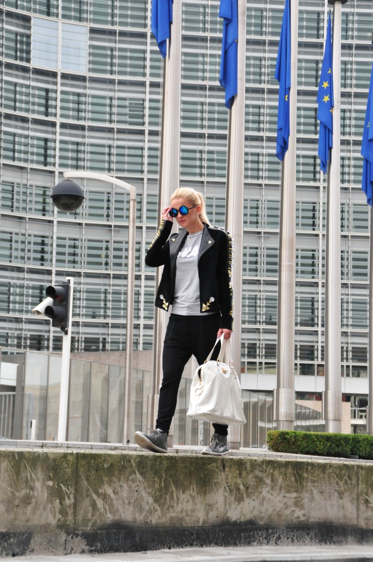 BRUXELLES CALLING