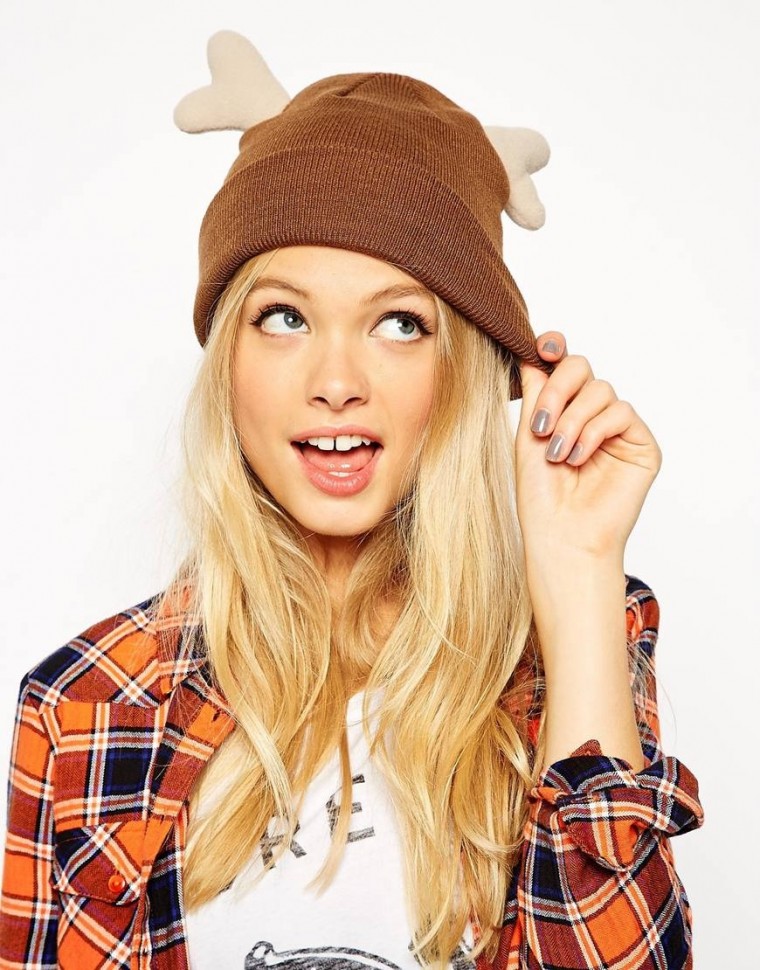 BEANIE Christmas Madness