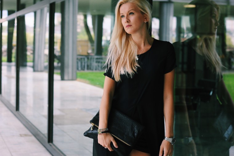 russian blogger fashion paris streetstyle vogue