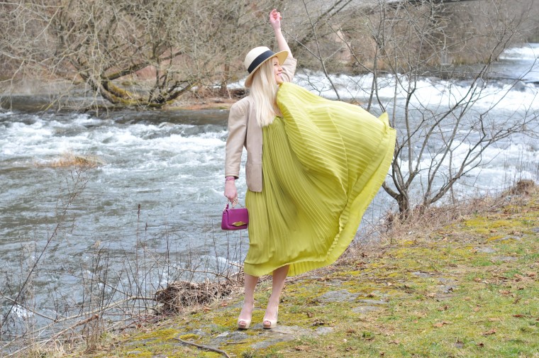 rock the blog cebit 2015 hannover blogwalk palina pralina freikarten gewinnspiel Diane von Furstenberg magenta pink tasche grün kleid frühling look style blogger stohhut