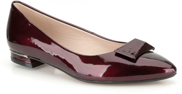Clarks Amulet Myth Dunkelrotes Lackleder Elegante Damenschuhe
