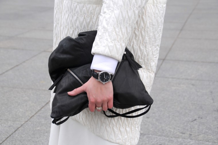 mercedes benz fashion week berlin mbfw mbfwb streetstyle fashion blogger asos look outfit style ootd blogwalk palina pralina most successful german fashion blog blogger mode bloggerin köln asos schwarz leder tasche bag leather montblanc uhr watch