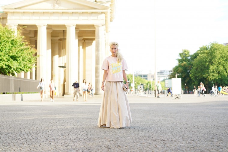 palina pralina berlin abendkleid riani