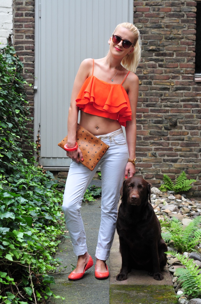 ORANGE orange