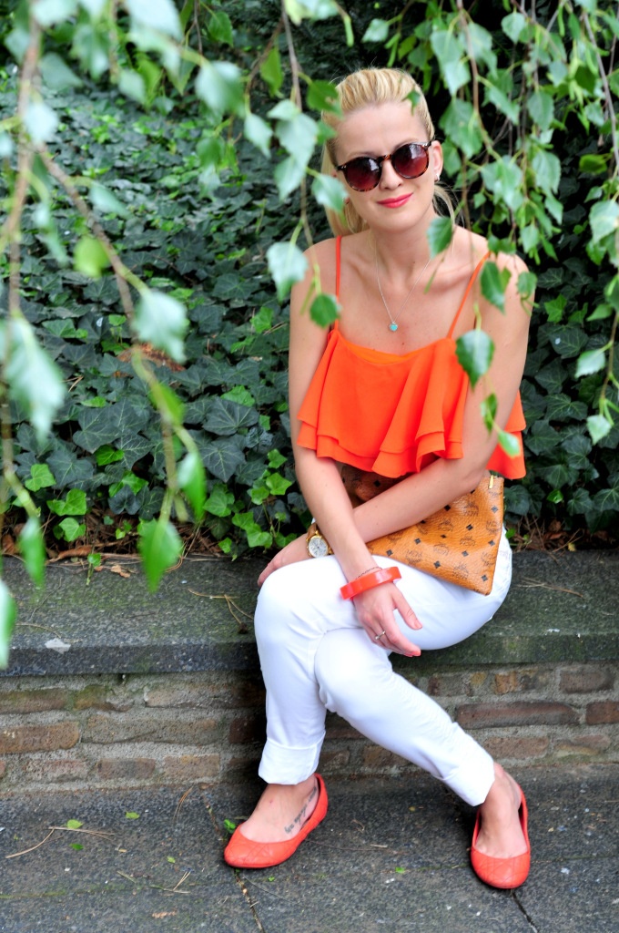 ORANGE orange