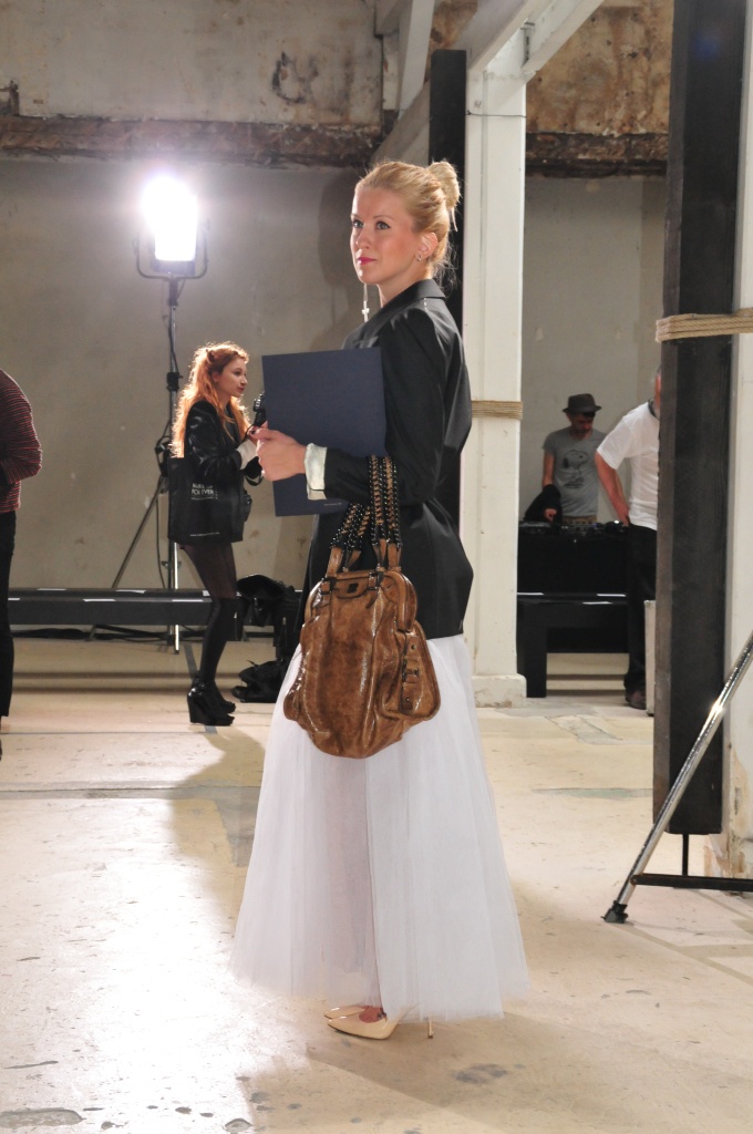 PARIS FASHION WEEK LOOK III