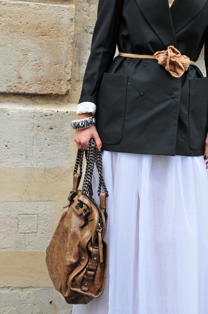 PARIS FASHION WEEK LOOK III
