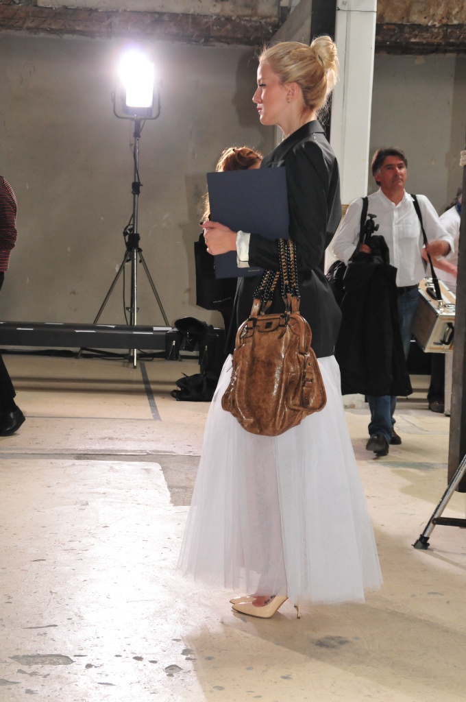 PARIS FASHION WEEK LOOK III